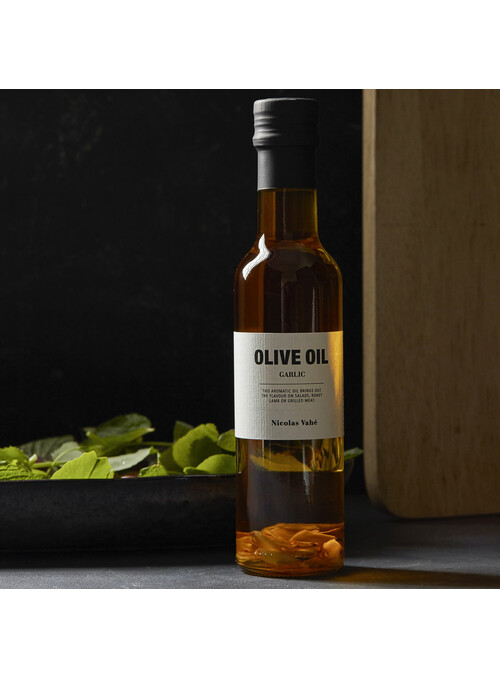 Olive oil with garlic