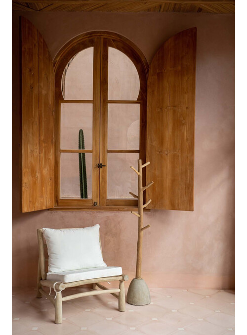 Le Porte-Manteau en Béton -...