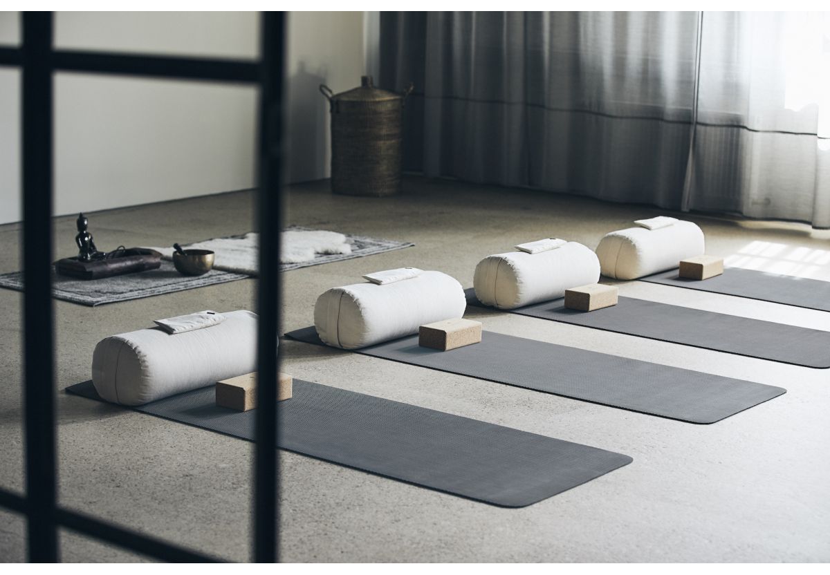 TAPIS DE YOGA GRIS